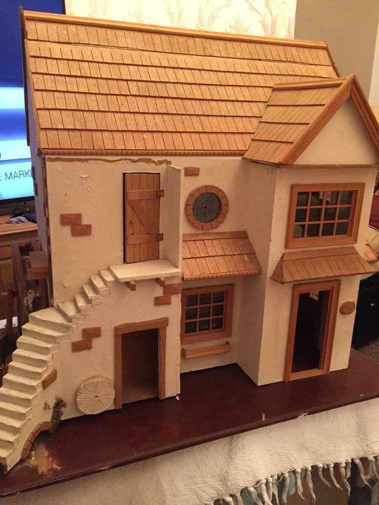 sell my dolls house